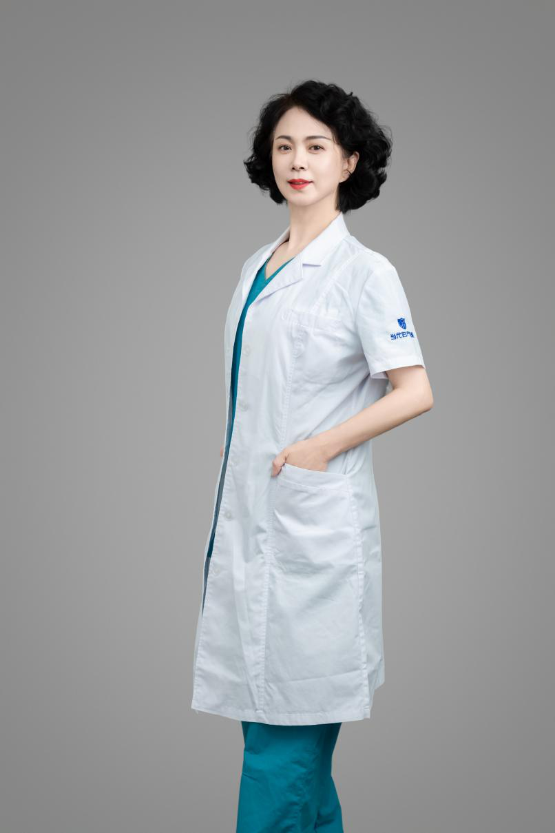 郑佳玉医生照片